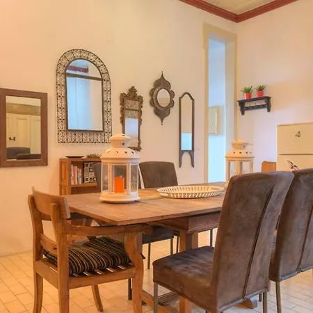 Brand New In Heart Of Apartmán