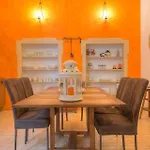 Apartament Charming In The Heart Of *