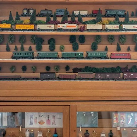 Brand New In Heart Of Διαμέρισμα