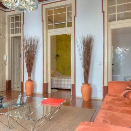 Apartment Charming In The Heart Of *