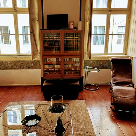 Apartament Charming In The Heart Of *