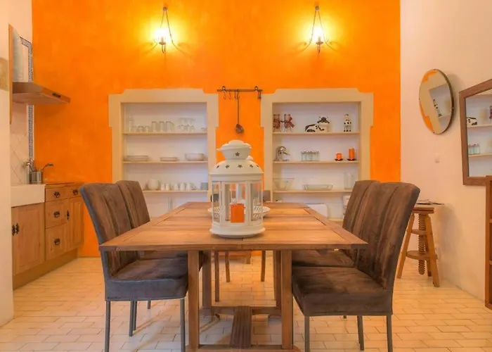 شقة Brand New In Heart Of *